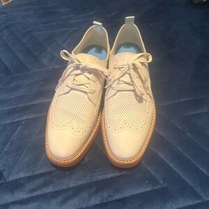 Cole Haan Cream Flats with Tan Sole